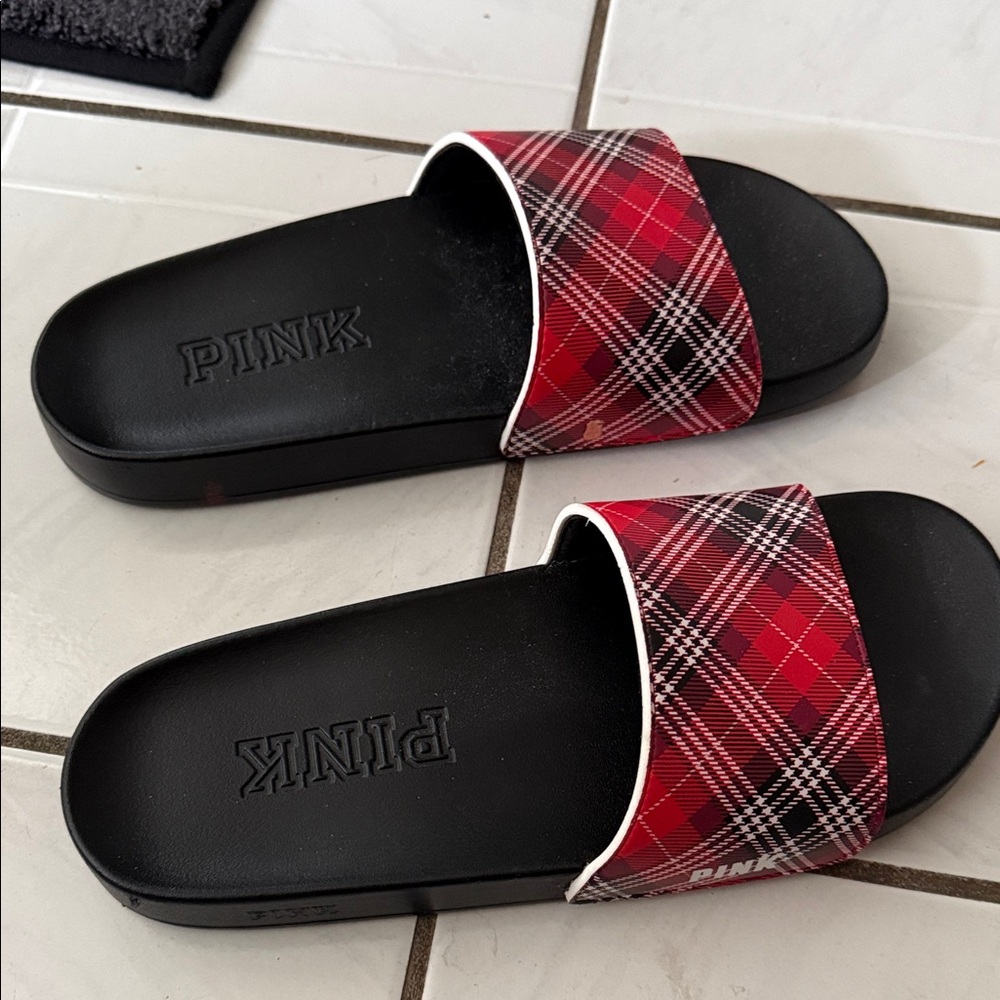 Victoria's Secret Pink Plaid Sandals